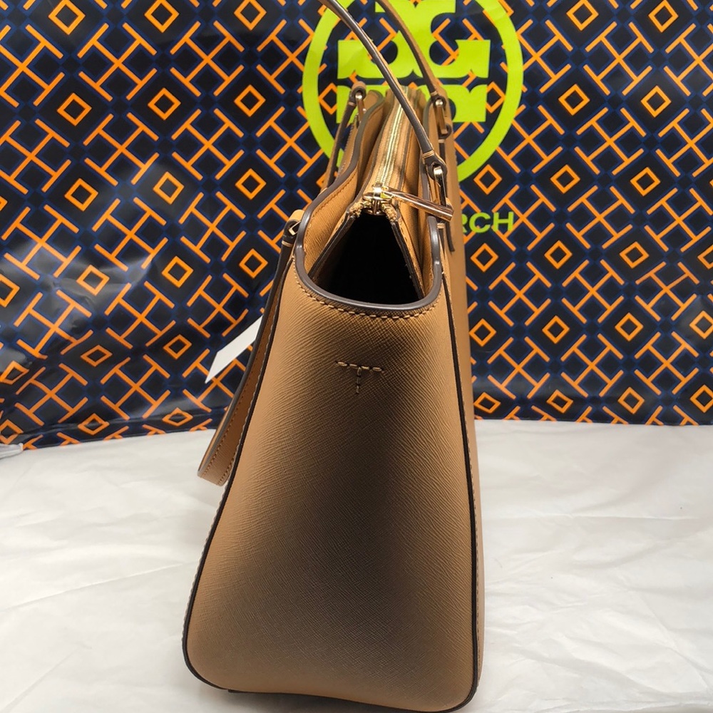 NWT Tory Burch Emerson small zip tote - Picture 2 of 7